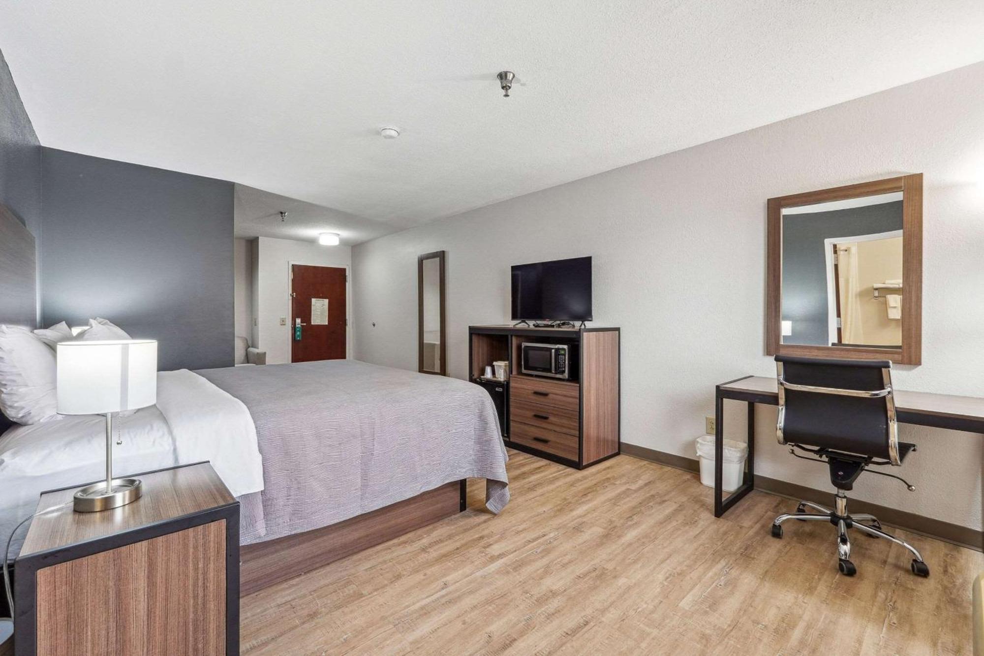 Quality Inn & Suites داوسونفيل المظهر الخارجي الصورة