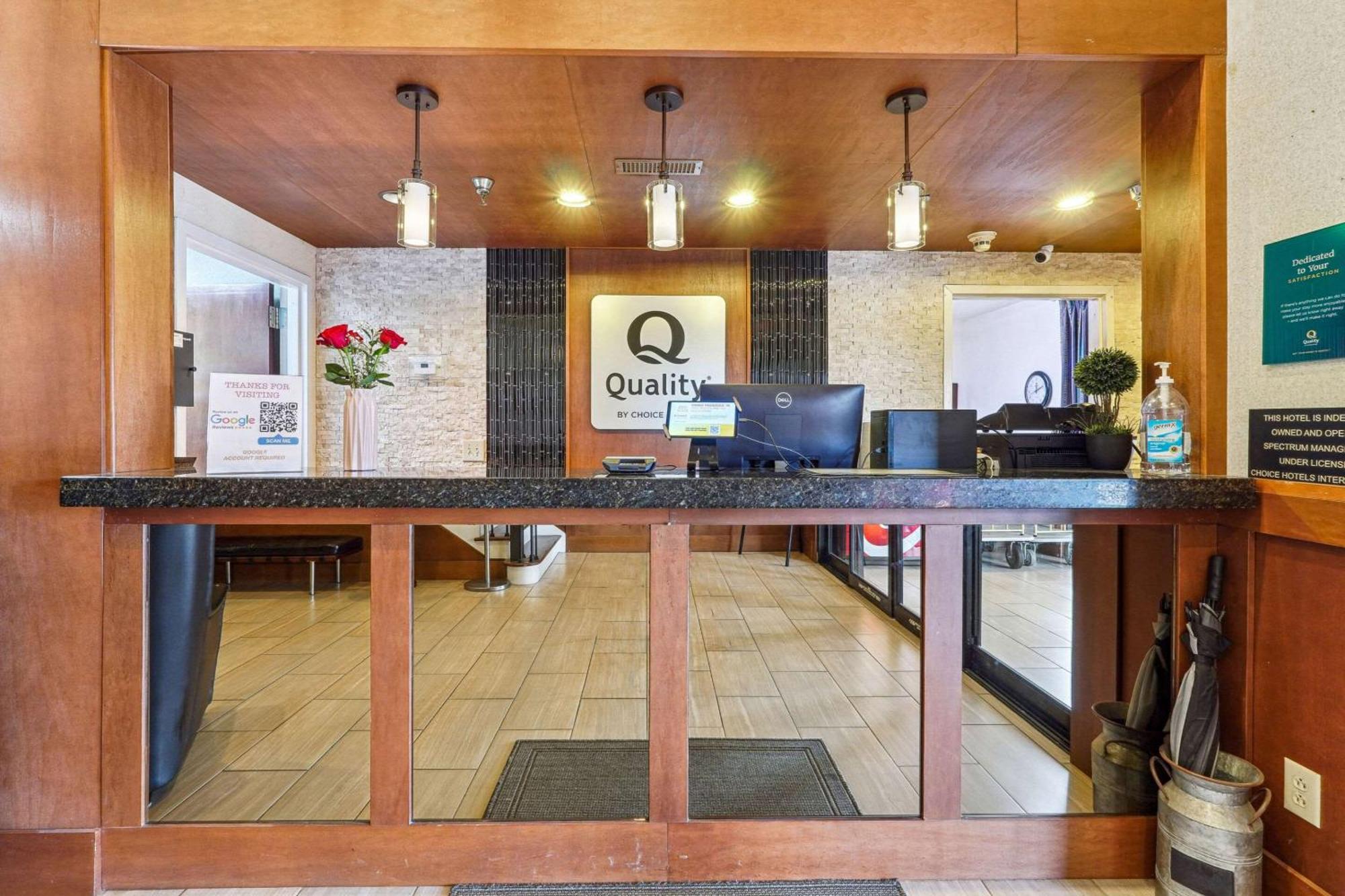 Quality Inn & Suites داوسونفيل المظهر الخارجي الصورة